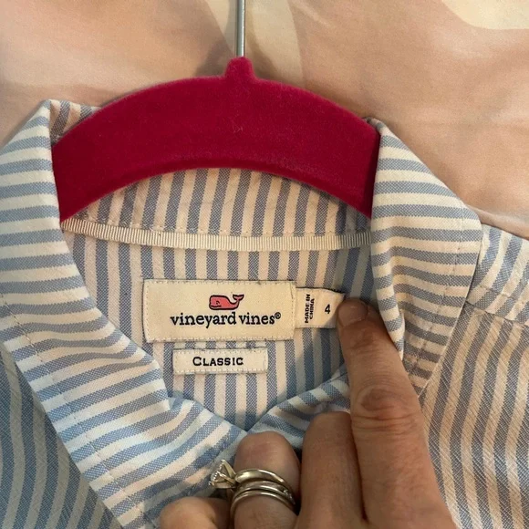 Vineyard Vines Blue and White Striped Button Down Shirt - Picture 3 of 3
